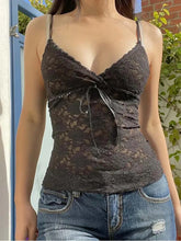 Camisola de encaje transparente negra para mujer, top corto de verano Y2K, sin mangas, cuello en V, sexy, estilo gótico de los años 2000